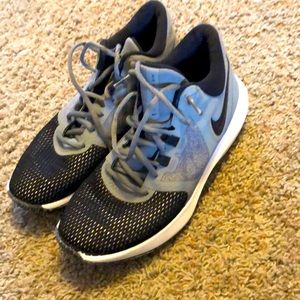 Nike air precision 2, grey base and black details, US size  8.5.